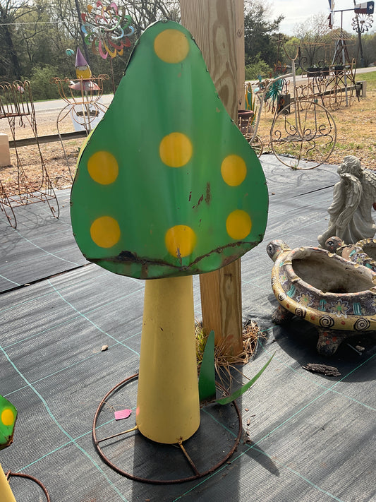Green/Yellow Mushroom Large