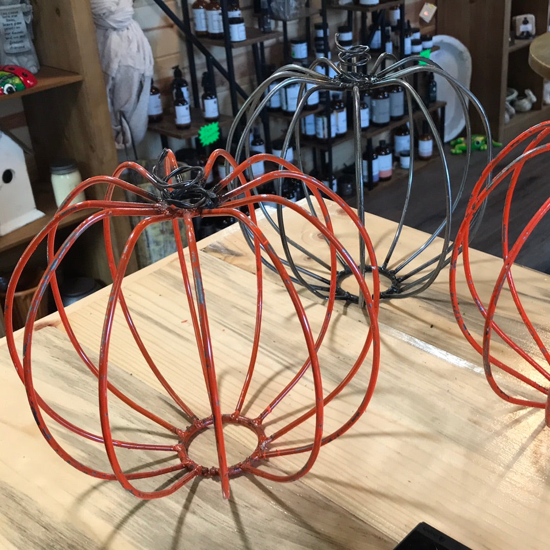 Xsmall wire Pumpkin