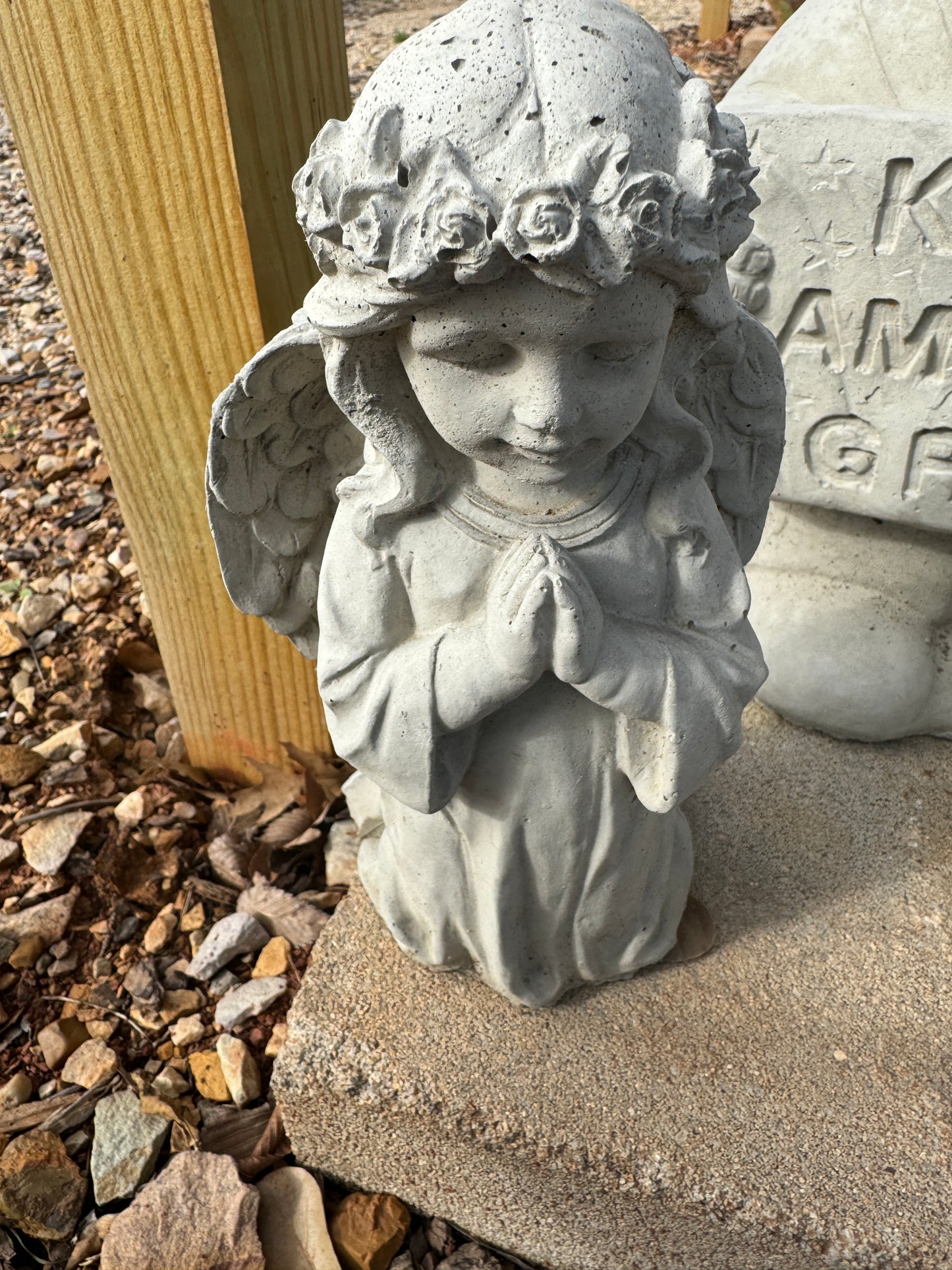 Small concrete angel