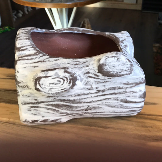 Clay log pot