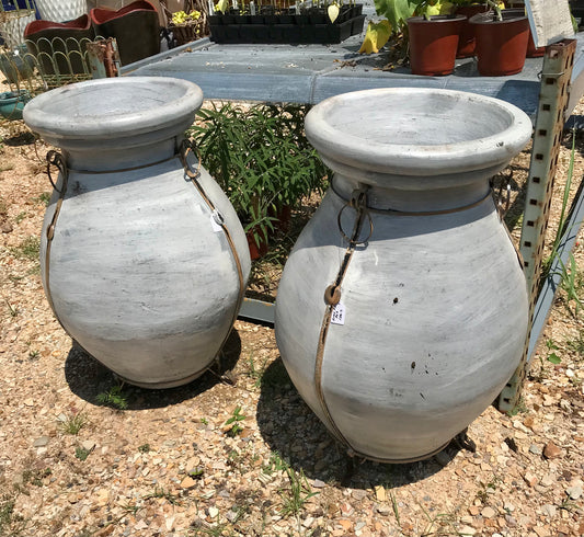 Grey xl pot