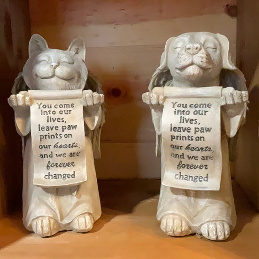 Paw Prints Memorial