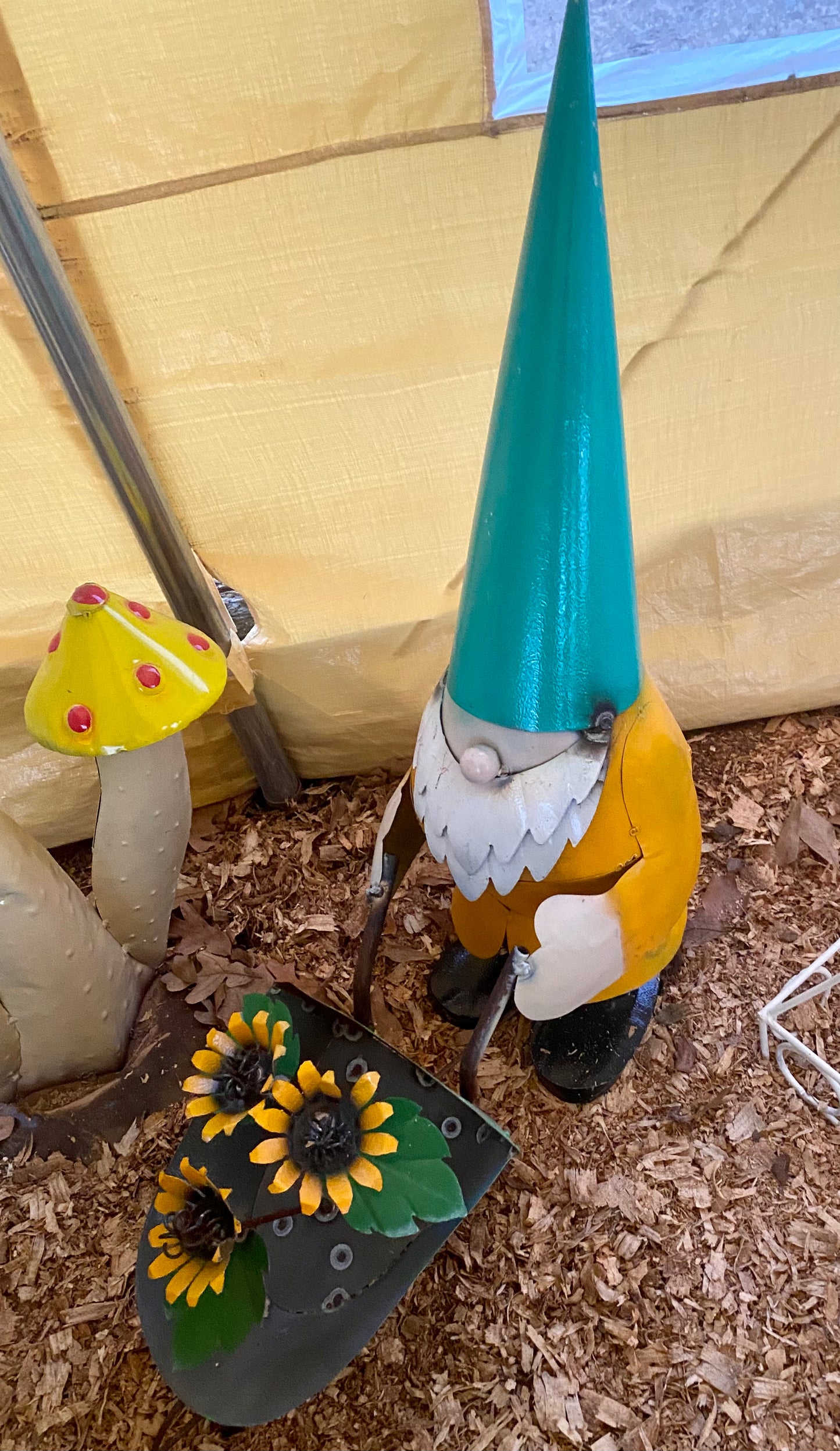 Gnome with wheelbarrow