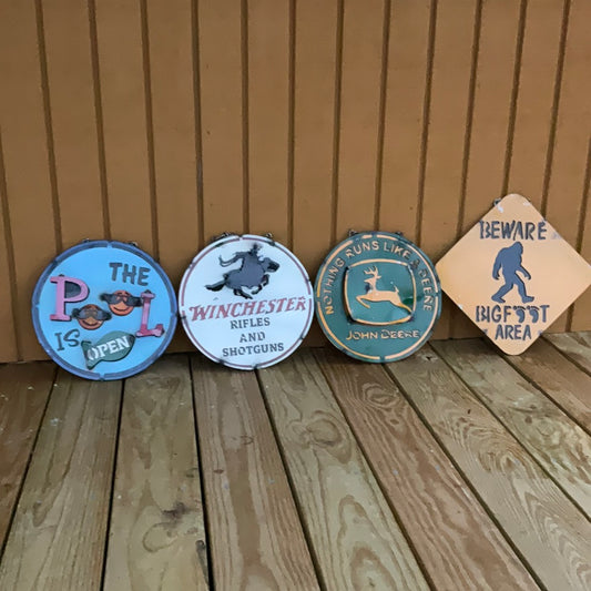 Small Metal Signs