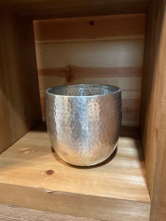 Aluminum vase