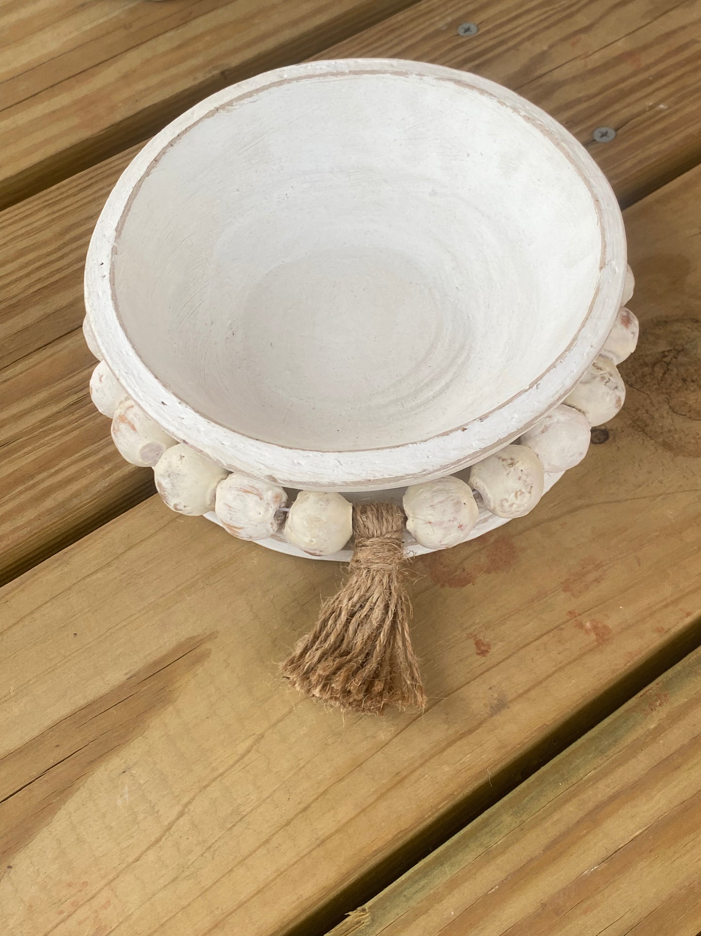 Round Clay Pot w/beads